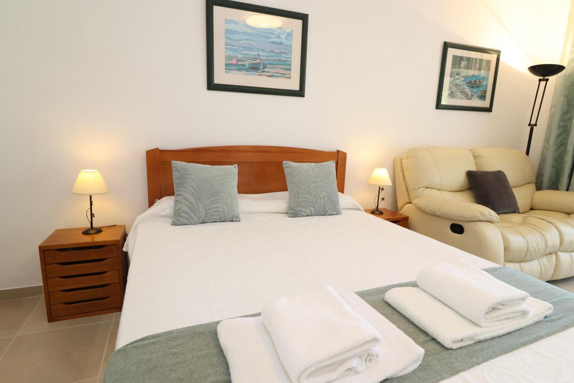 Camelia 52 Beach Studio Apartment - Sao Rafael, البوفيرا المظهر الخارجي الصورة